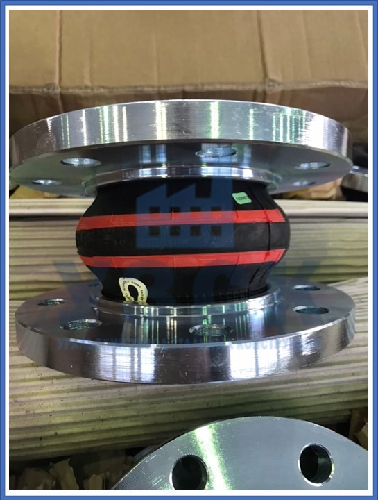 компенсатор резиновый фланцевый в Калининграде