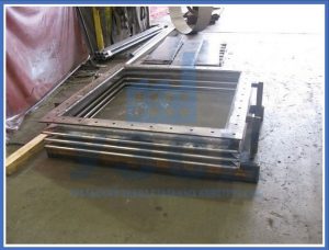 прямоугольные линзовые компенсаторы в Калининграде