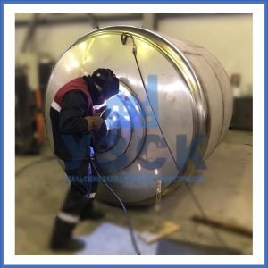 Купить баки и ёмкости из нержавеющей стали от завода УЗСК в Калининграде